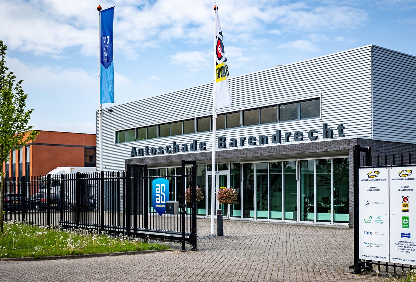 Junior Calculator bij Autoschade Barendrecht