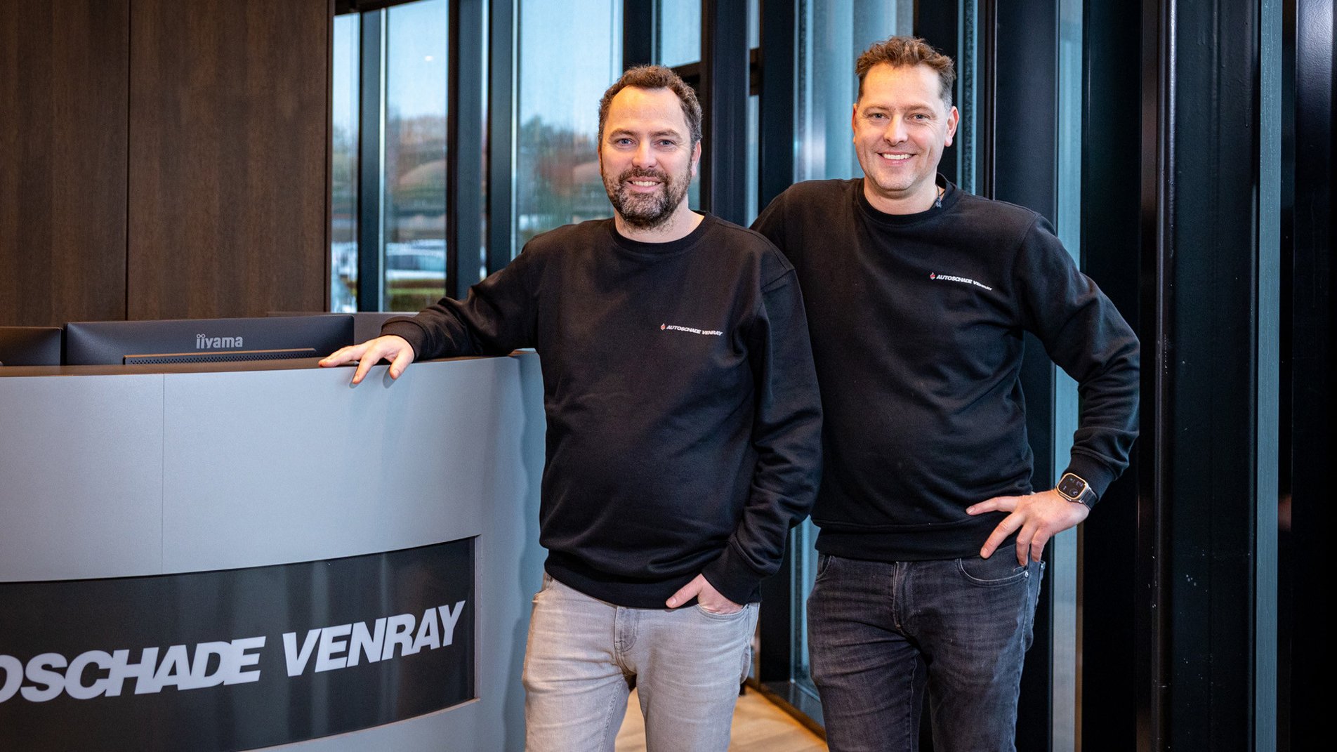 Schadebehandelaar / Calculator bij Autoschade Venray
