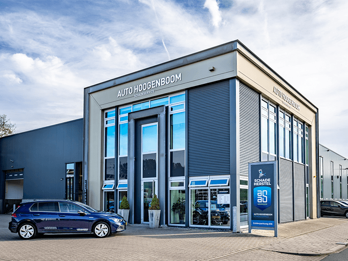 Auto Hoogenboom Schadeherstel Rotterdam