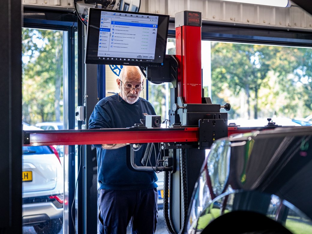 Autoschade Merkelbag autoschade Maastricht auto