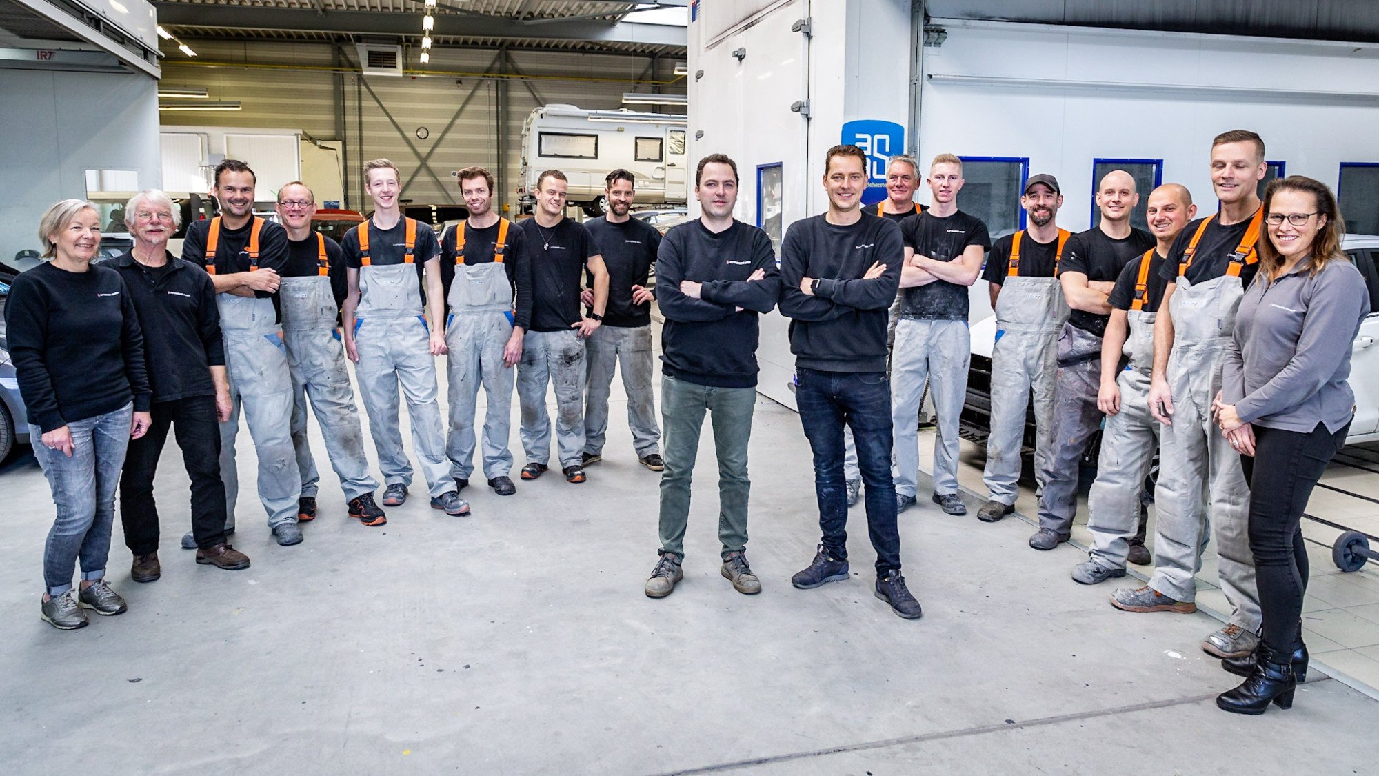 Autoschadespecialist sinds 1988!
