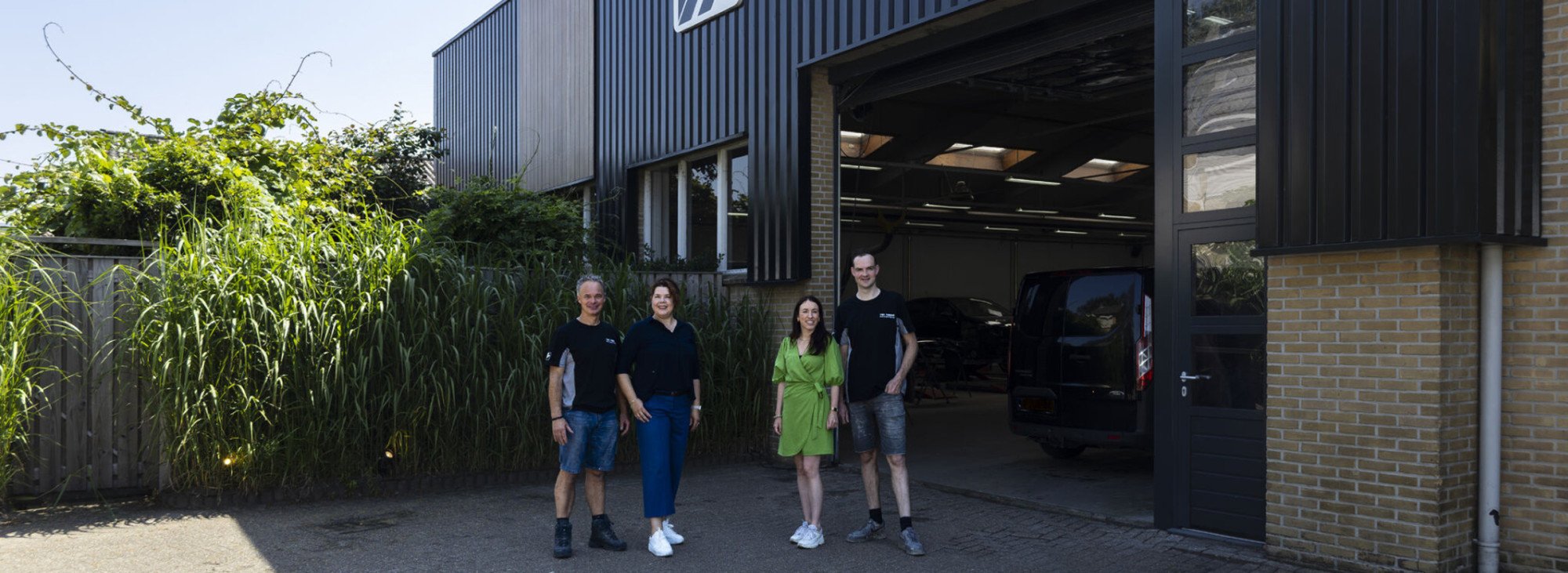 A.A.S. Autoschade Van Hasselt verder onder leiding van Daniel en Marcilla Vermeeren