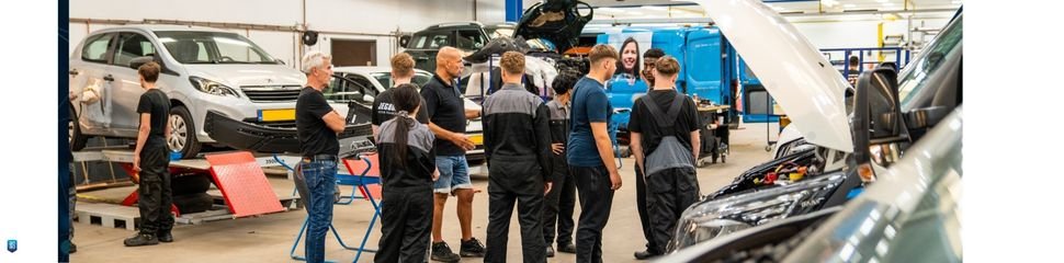 Hoe WellColl jongeren inspireert voor het schadeherstelvak: een kijkje in de werkplaats