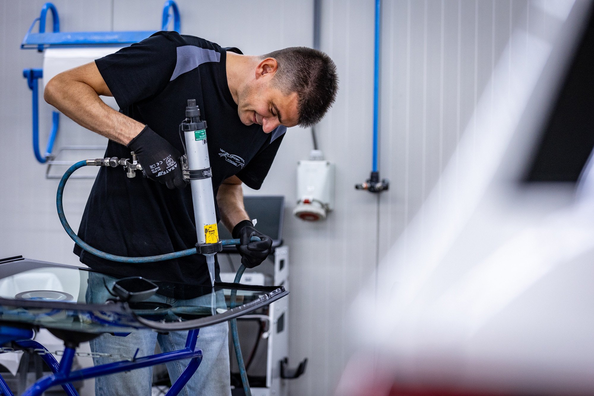Autoschade Van der Meijden Giessen Ruitherstel